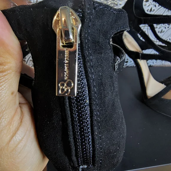 JESSICA SIMPSON Black Suede leather Stiletto Heels - size 6.5 - 4 inch - Picture 3 of 7